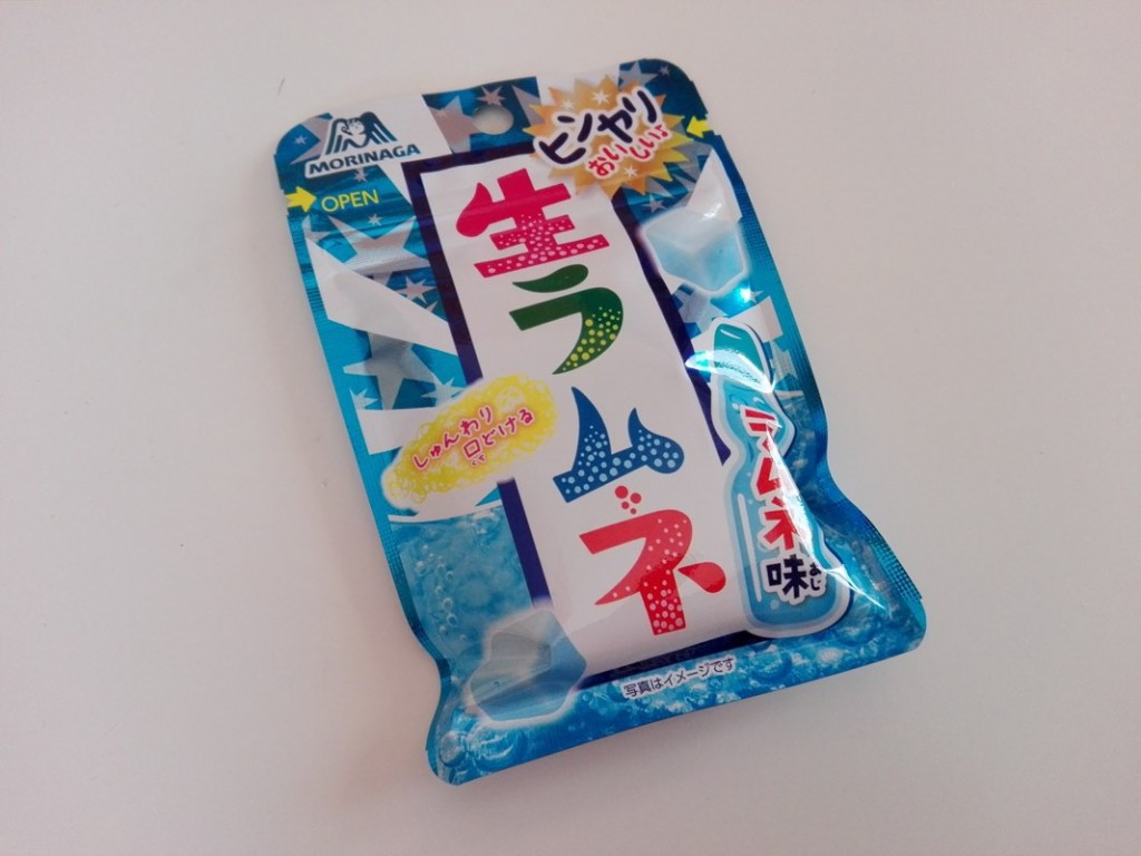 13-TokyoTreat-Japanese-Candy-Box