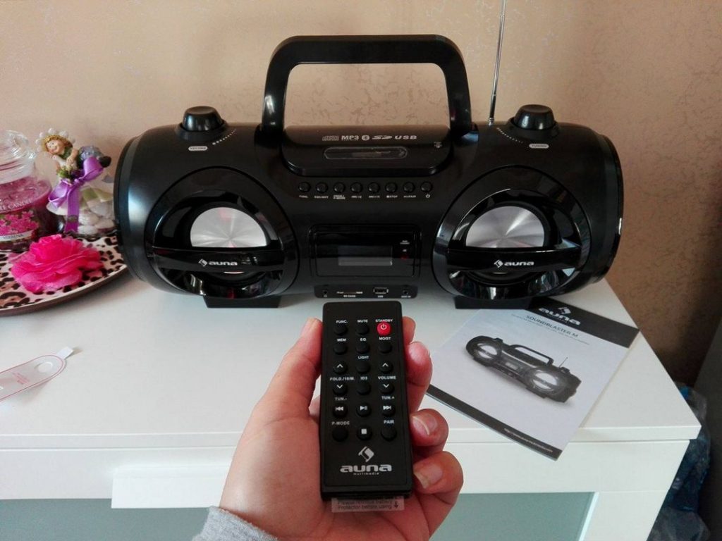8-auna-soundblaster-stereo-boombox