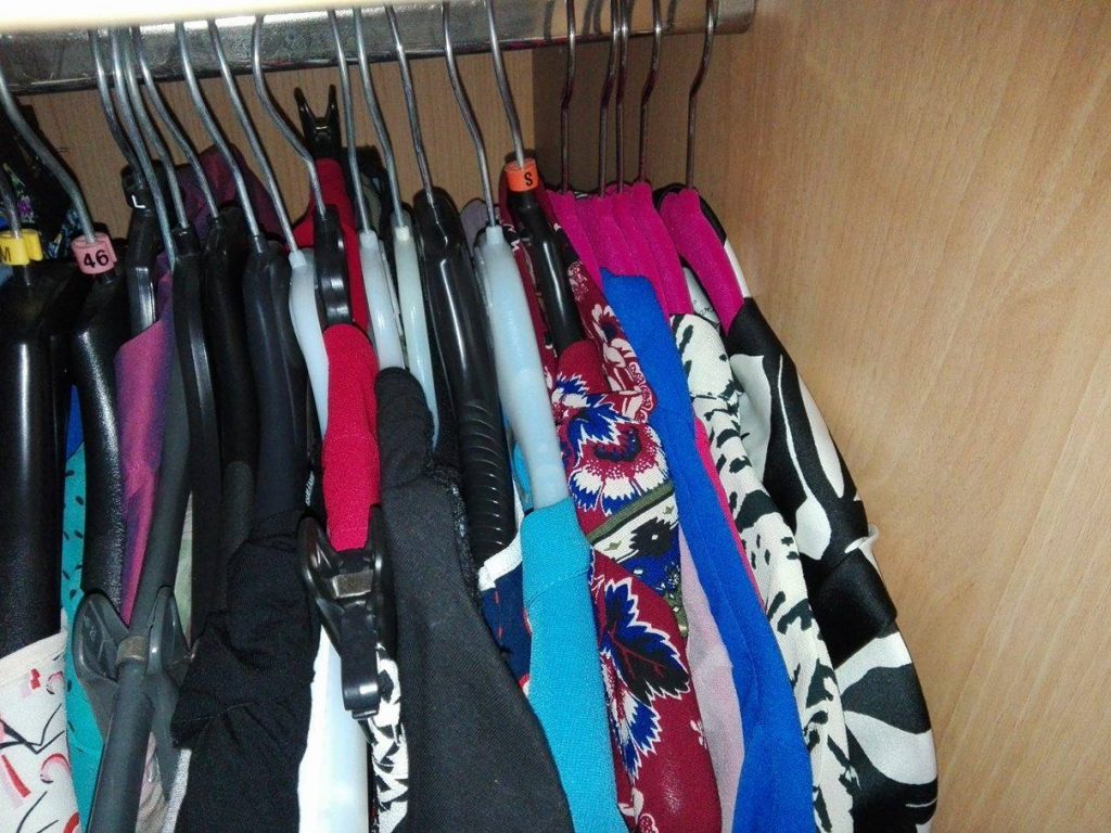 clever-hangers-hs24-closet