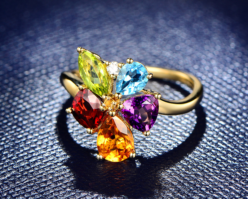 Unique Gemstone Engagement Rings Buying Guide