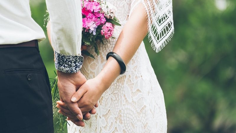 4 motivi per cambiare abito da sposa dopo la cerimonia